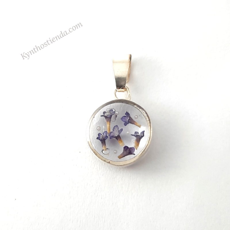 Dije "Lavanda y Perlas" Plata 925