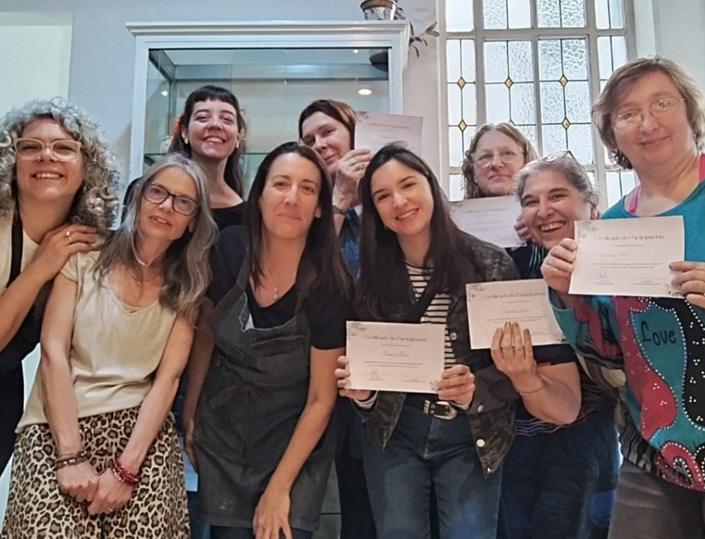 Curso de Resina uv con Flores Naturales