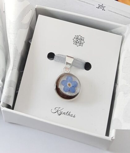 Dije con Pelito de tu Mascota y Florcita No me Olvides - 16 mm - Plata 925