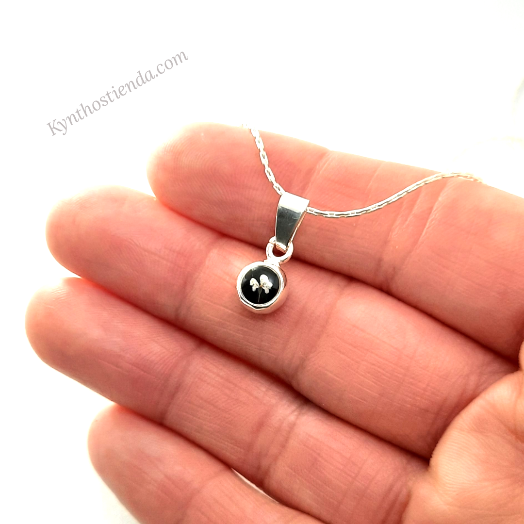 Dije Microflores Blancas 7 mm - Noche - Colección Pureza - Plata 925